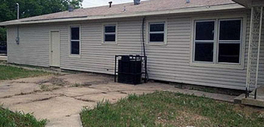SOLD – 3072 E Lamar St, Sherman, TX 75090